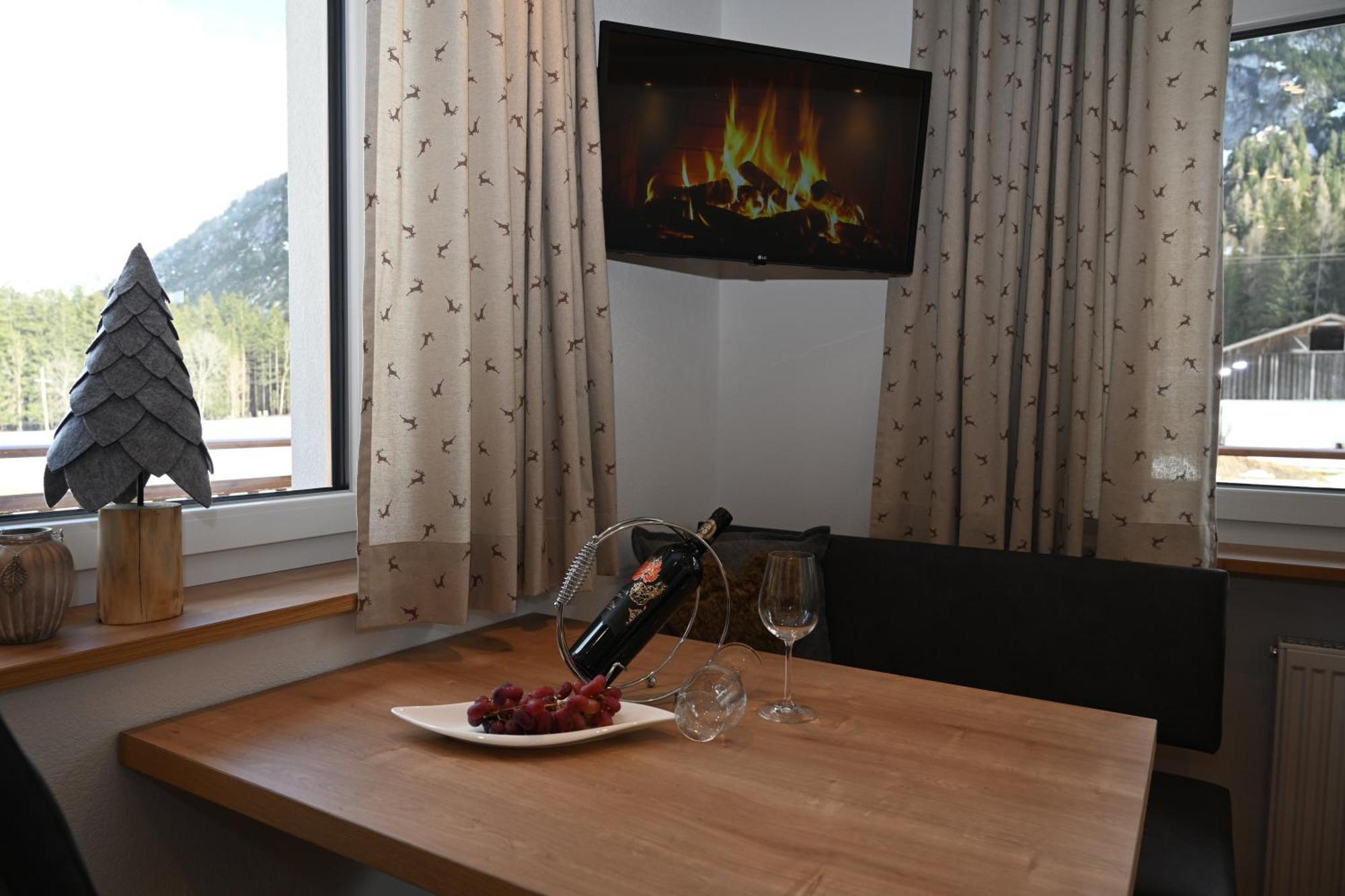 Apartament Lechtal-Pur-Aparts Holzgau Pokój zdjęcie